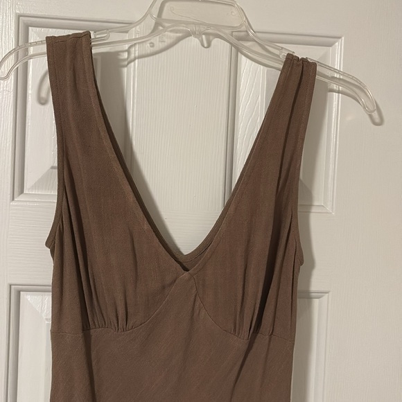 Linen Caro Dress - Picture 3 of 7